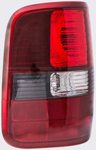 Charger l&#39;image dans la galerie, 1590328 Tail Light Assembly Dorman OE Solutions Canada